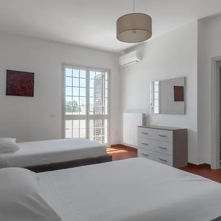 Apartment The Elegance For *
