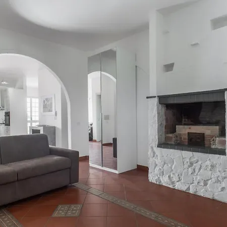 The Elegance For Gallipoli