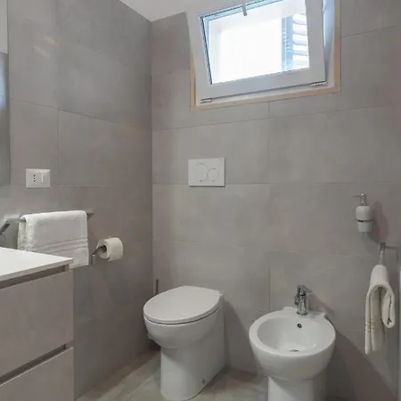 The Elegance For Apartman
