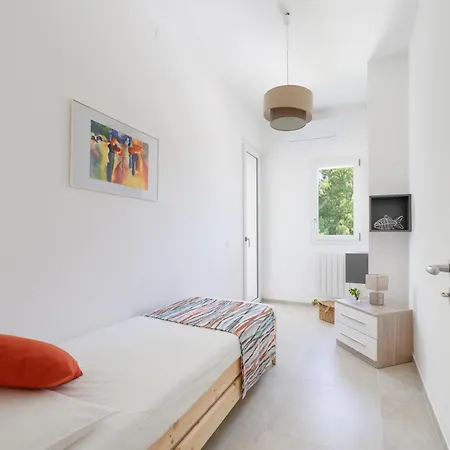 The Elegance For * Gallipoli